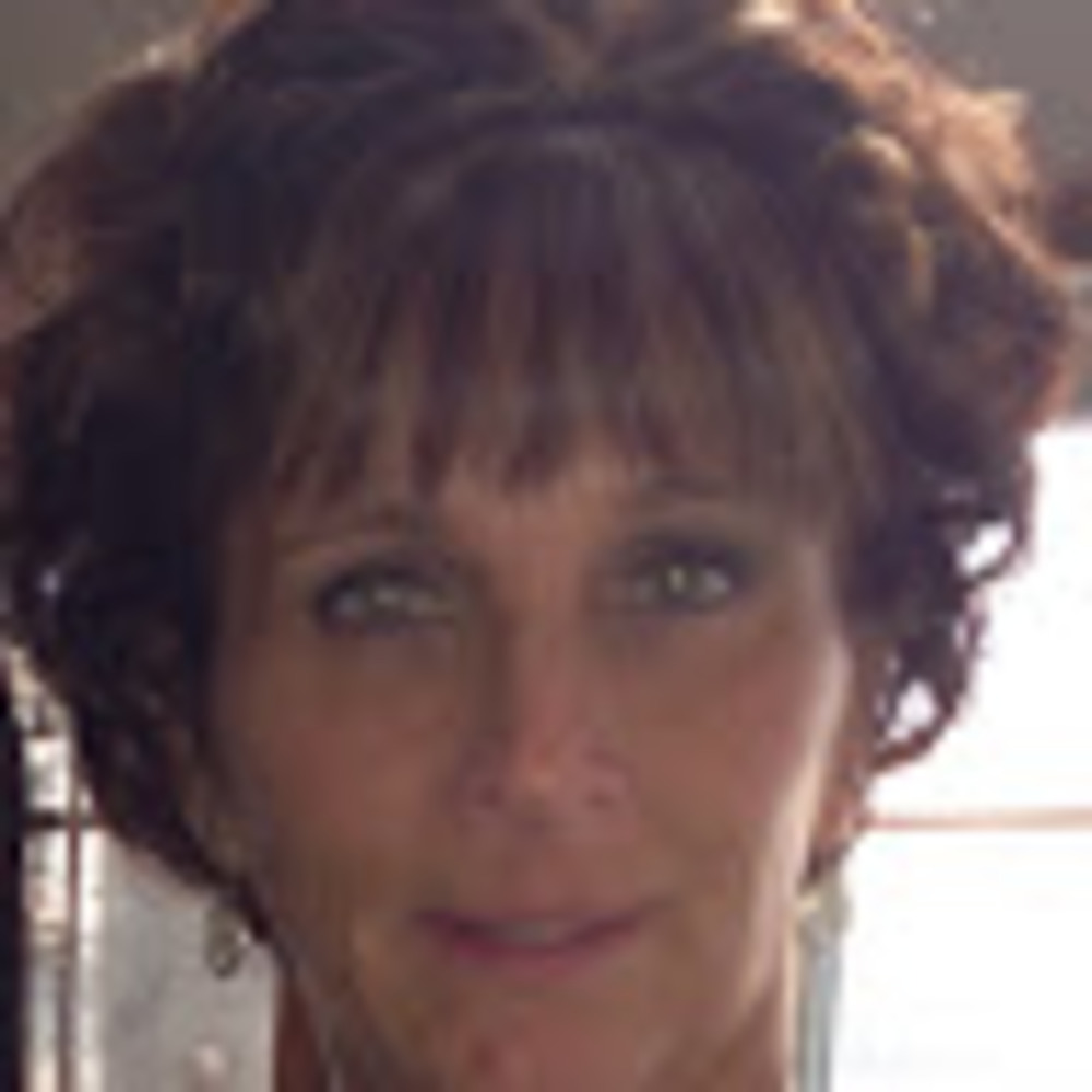 Meet your Posher, Laurie